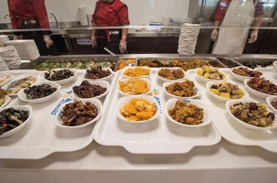 专业餐饮服务护航企业发展——石龙、石排地区食堂承包综合解决方案